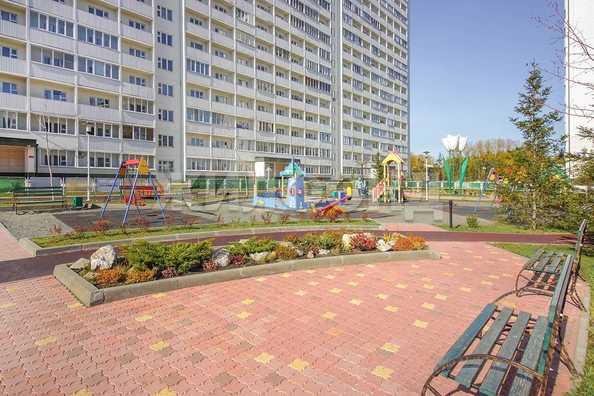 
  Продается 2-комн. квартира, 56.4 м², Виктора Уса ул, д. 4
. Фото 4.