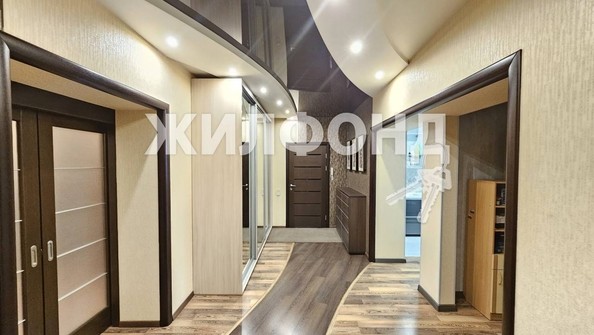 
   Продам 2-комнатную, 106.5 м², Владимировский спуск, 9/1

. Фото 9.