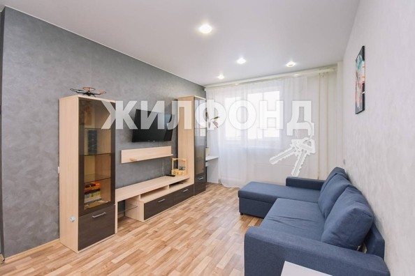 
   Продам 2-комнатную, 51.7 м², Дмитрия Шмонина ул, 10

. Фото 5.