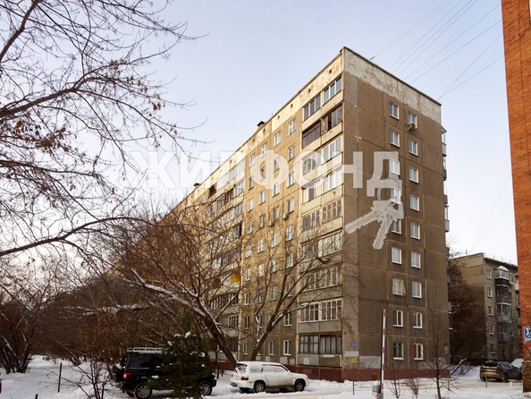 
   Продам 3-комнатную, 57.9 м², Линейная ул, 35

. Фото 4.