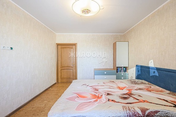 
   Продам 3-комнатную, 84 м², Лескова ул, 19

. Фото 11.