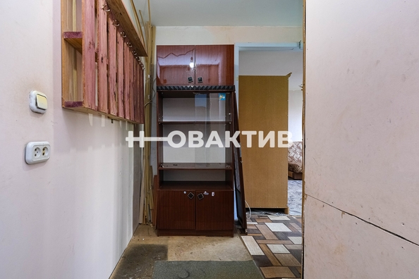 
   Продам 1-комнатную, 30 м², Михаила Перевозчикова ул, 10

. Фото 13.