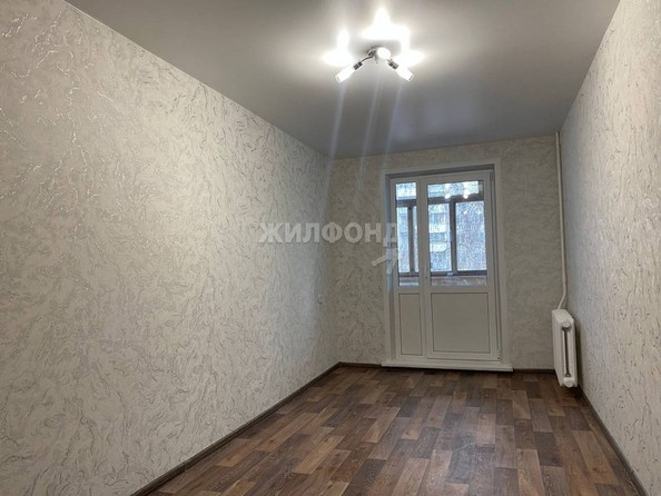 
   Продам 3-комнатную, 60.4 м², Бориса Богаткова ул, 204

. Фото 5.