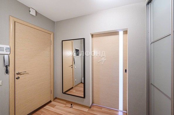 
   Продам 3-комнатную, 59 м², Красный пр-кт, 96

. Фото 16.