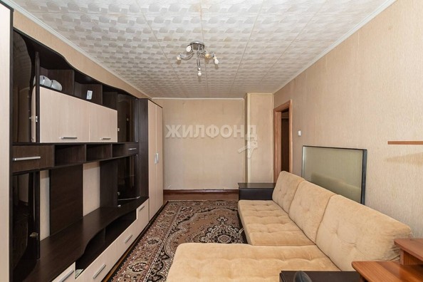 
   Продам 1-комнатную, 29.7 м², Динамовцев ул, 16

. Фото 3.