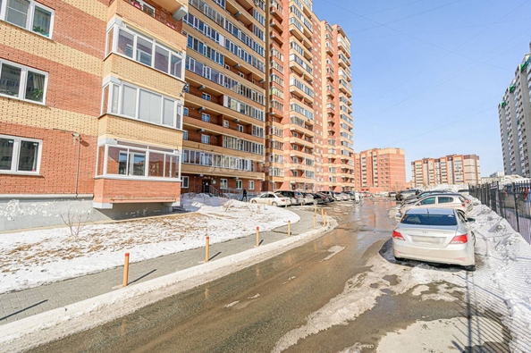 
   Продам 2-комнатную, 59.2 м², Выборная ул, 91/4

. Фото 4.