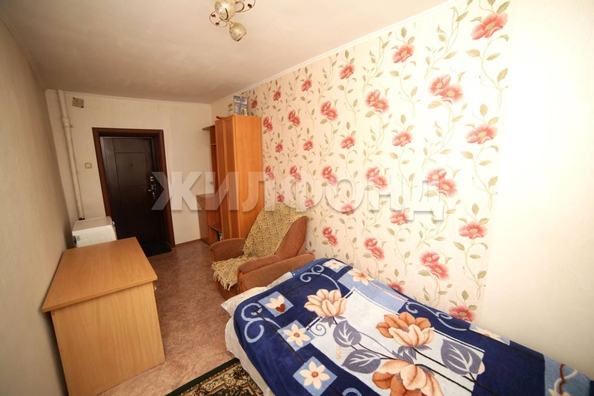 
   Продам комнату, 12.6 м², Пархоменко ул, 14а

. Фото 5.