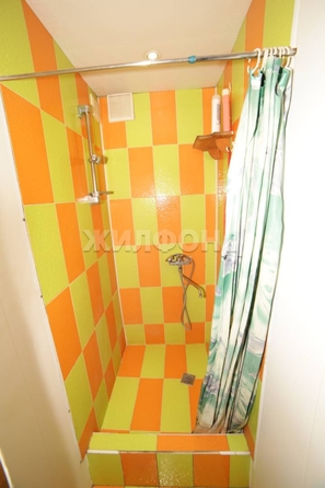 
   Продам комнату, 12.6 м², Пархоменко ул, 14а

. Фото 7.