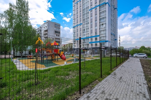 
   Продам 1-комнатную, 36.8 м², Столетова ул, 15

. Фото 4.