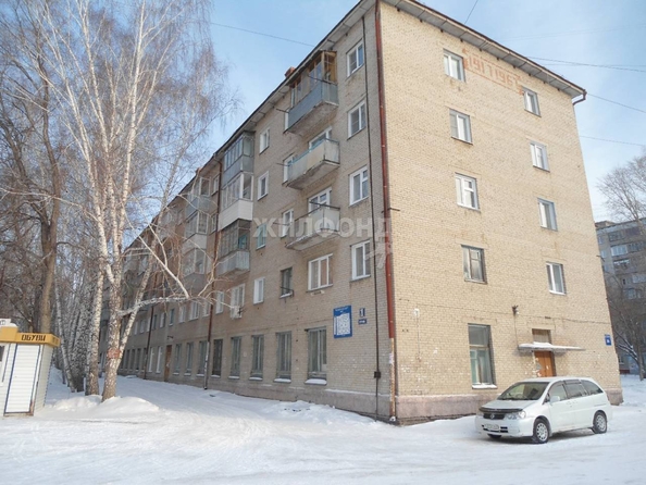 
   Продам 1-комнатную, 29.6 м², Петухова ул, 20

. Фото 10.