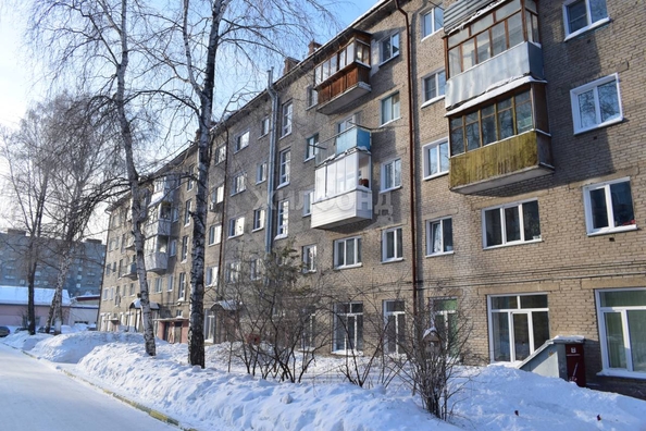 
   Продам 1-комнатную, 29.6 м², Петухова ул, 20

. Фото 12.