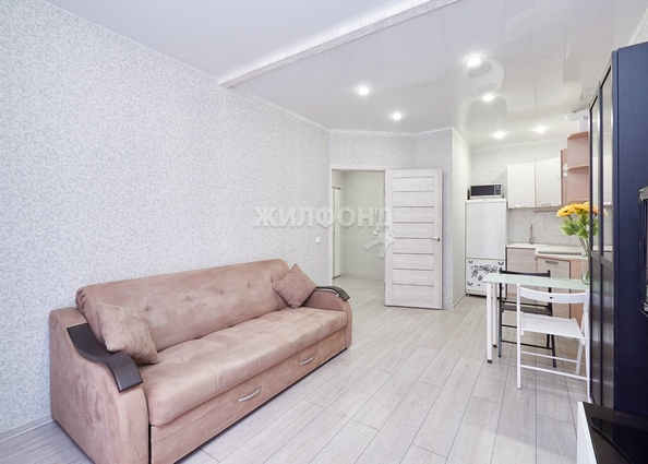 
   Продам 2-комнатную, 40 м², Лобачевского ул, 71/2

. Фото 1.