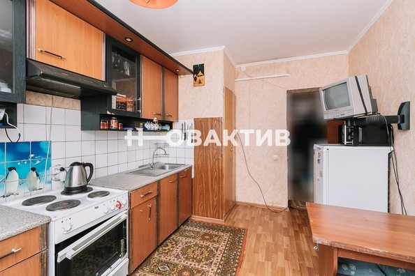 
   Продам 3-комнатную, 63 м², Иванова ул, 28А

. Фото 7.