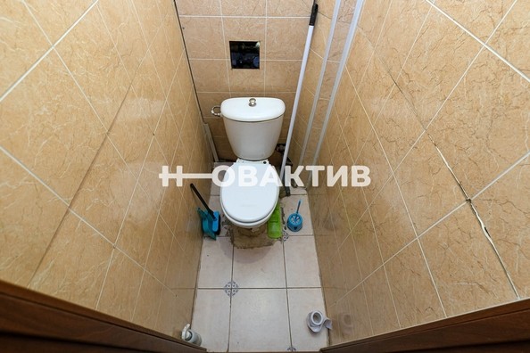 
   Продам 3-комнатную, 61.5 м², Новосибирская ул, 24

. Фото 10.