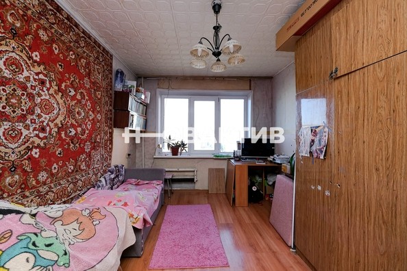 
   Продам 3-комнатную, 61.5 м², Новосибирская ул, 24

. Фото 28.