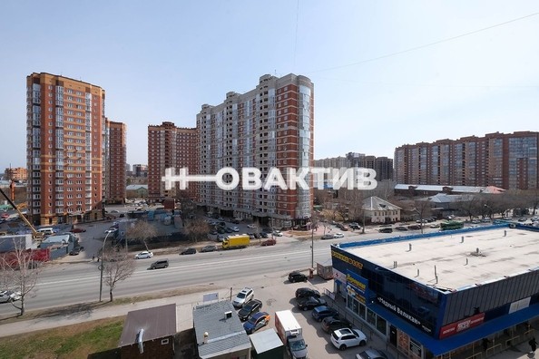 
   Продам 2-комнатную, 52.1 м², Жуковского ул, 108

. Фото 25.