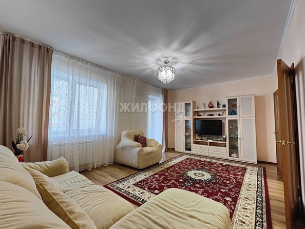 
   Продам 2-комнатную, 72 м², 1-й Римского-Корсакова пер, 5

. Фото 1.