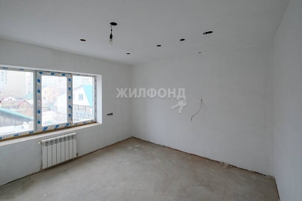 
   Продам дом, 120.7 м², Новосибирск

. Фото 6.