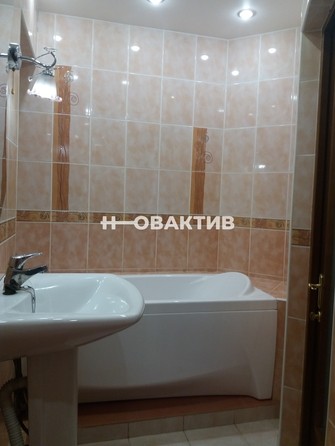 
   Продам дом, 208.5 м², Новосибирск

. Фото 14.