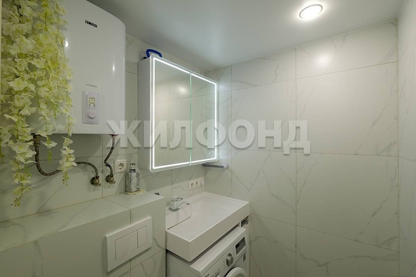 
   Продам 3-комнатную, 65.7 м², Лазурная ул, 10

. Фото 14.