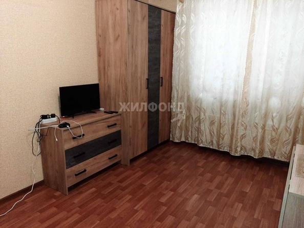 
   Продам 1-комнатную, 29.8 м², Маяковского ул, 1/1

. Фото 4.