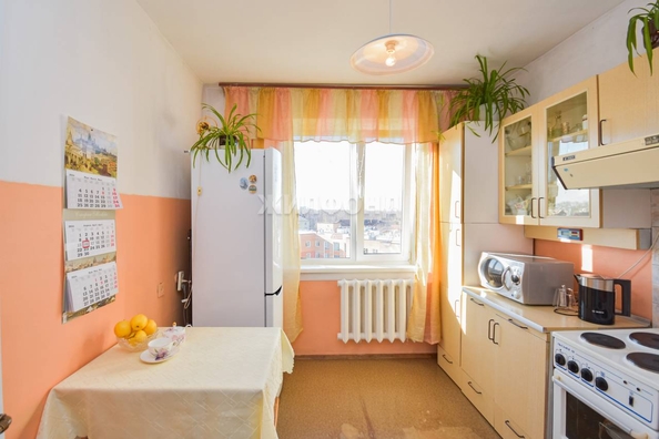 
   Продам 4-комнатную, 92.4 м², Урманова ул, 1

. Фото 4.