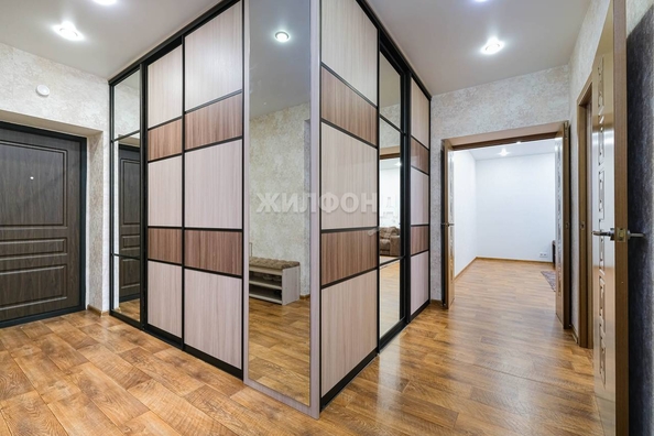 
   Продам 2-комнатную, 72.5 м², Фрунзе ул, 71/1

. Фото 10.