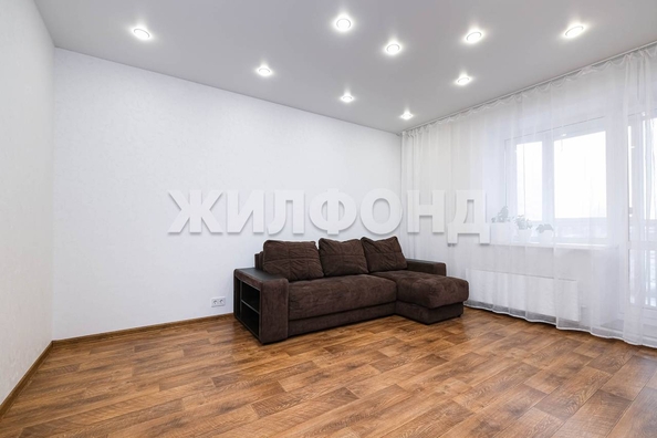 
   Продам 2-комнатную, 72.5 м², Фрунзе ул, 71/1

. Фото 16.