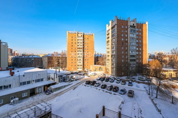 
   Продам 2-комнатную, 60 м², Овражная ул, 3

. Фото 11.