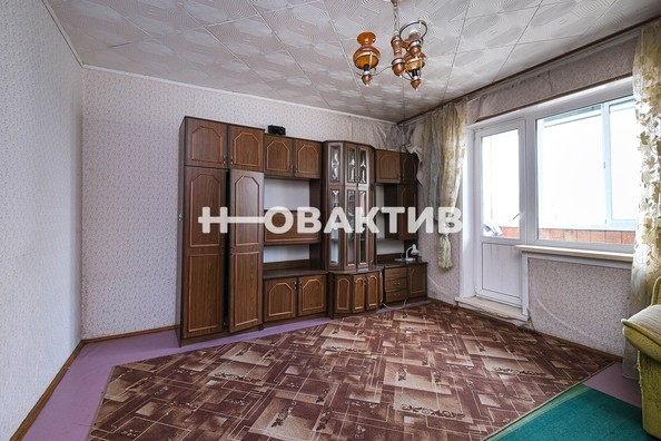 
   Продам 3-комнатную, 68 м², Беловежская ул, 10

. Фото 4.