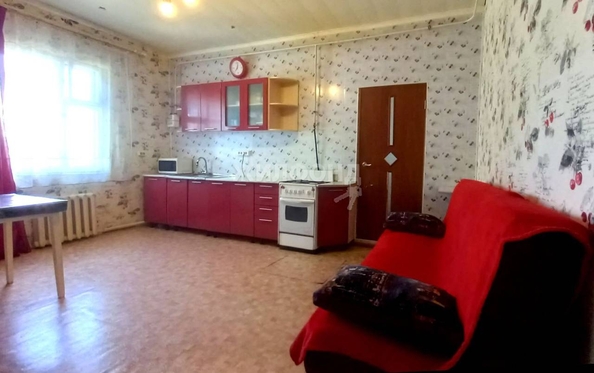 
   Продам 2-комнатную, 88 м², Мостовая ул, 1/1

. Фото 3.