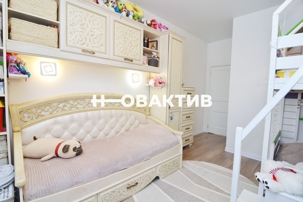 
   Продам 3-комнатную, 87.5 м², Красный пр-кт, 222/3

. Фото 13.