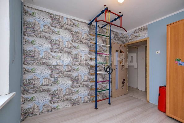 
   Продам 4-комнатную, 80.2 м², В. Высоцкого ул, 5

. Фото 25.