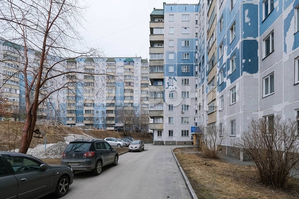
   Продам 4-комнатную, 80.2 м², В. Высоцкого ул, 5

. Фото 31.
