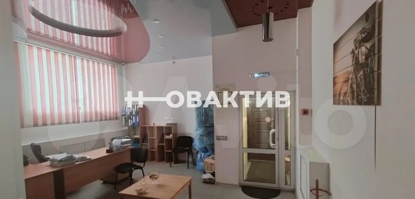 
   Продам помещение свободного назначения, 384.8 м², Крылова ул, 29

. Фото 5.