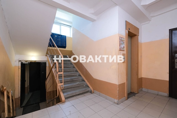 
   Продам 2-комнатную, 50 м², В. Высоцкого ул, 50/3

. Фото 21.