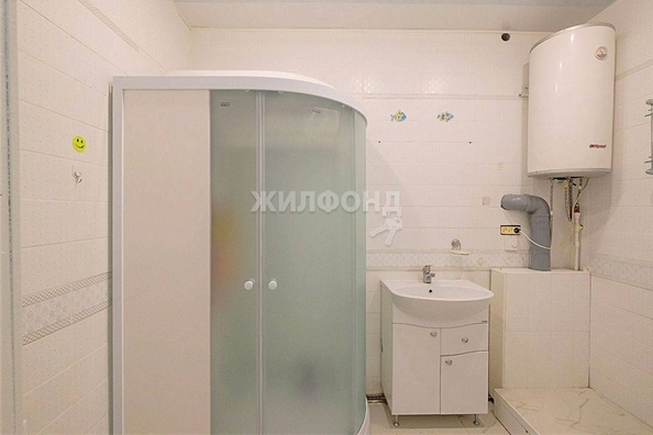 
   Продам дом, 252.8 м², Новосибирск

. Фото 5.