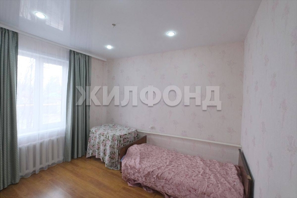 
   Продам дом, 252.8 м², Новосибирск

. Фото 18.