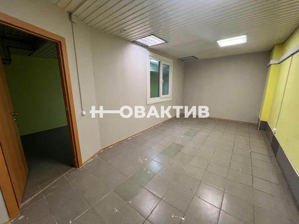 
   Продам помещение свободного назначения, 23 м², Орджоникидзе ул, 40

. Фото 1.