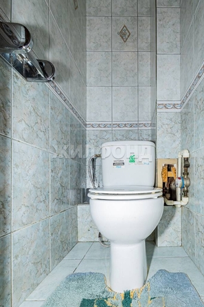 
   Продам 4-комнатную, 77.3 м², В. Высоцкого ул, 13

. Фото 16.