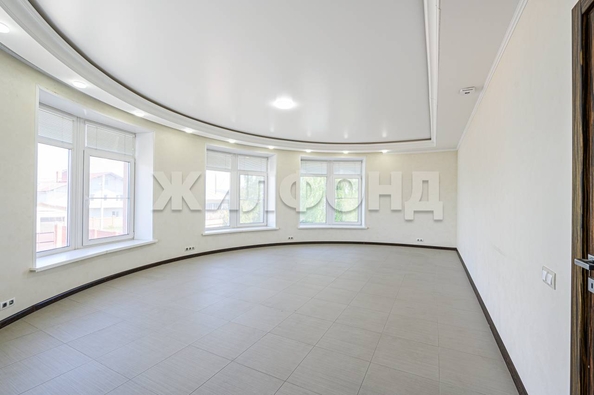
   Продам дом, 745 м², Ленинское село

. Фото 17.