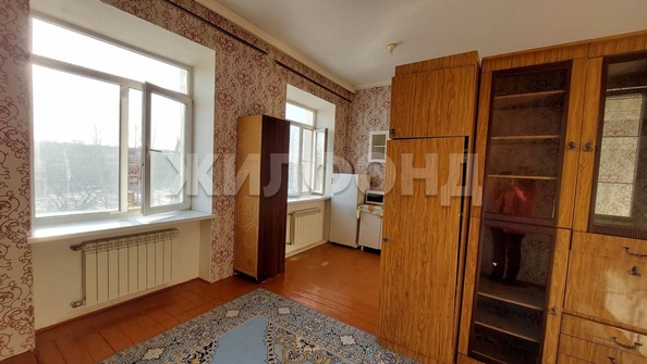 
   Продам комнату, 27 м², Первомайская ул, 158

. Фото 3.