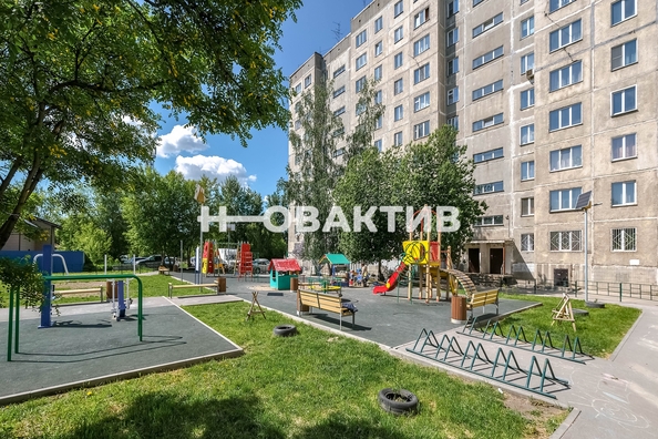 
   Продам 3-комнатную, 68.3 м², Троллейная ул, 71

. Фото 29.