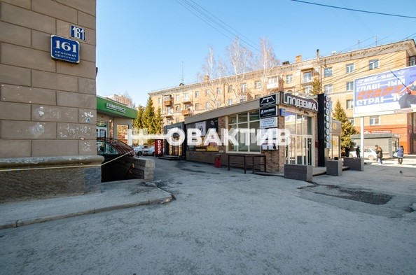 
   Продам помещение свободного назначения, 145 м², Красный пр-кт, 161

. Фото 7.