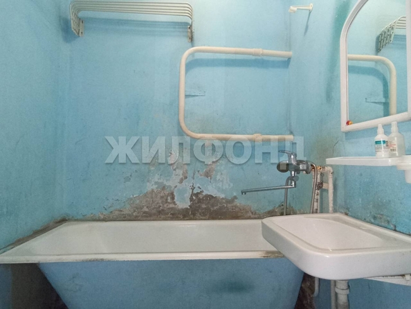 
   Продам 3-комнатную, 59.8 м², Гусинобродское ш, 11

. Фото 8.