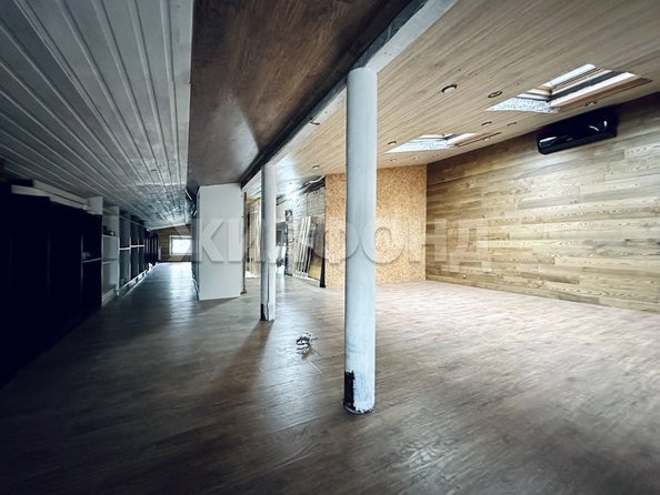 
   Продам 4-комнатную, 121.7 м², 5-й микрорайон, 3/2

. Фото 7.