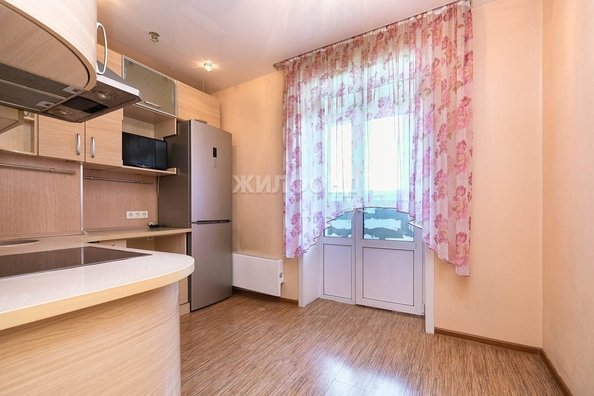 
   Продам 1-комнатную, 36.6 м², Толбухина ул, 2

. Фото 14.