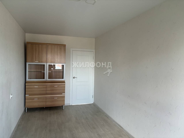 
   Продам 3-комнатную, 58.9 м², Дуси Ковальчук ул, 16

. Фото 4.