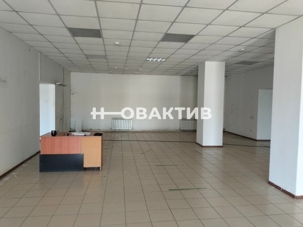 
   Сдам помещение свободного назначения, 443 м², Октябрьская ул, 8

. Фото 12.