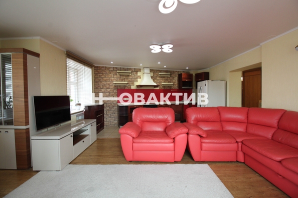 
   Продам 3-комнатную, 85.1 м², Семьи Шамшиных ул, 4

. Фото 2.